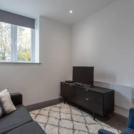 Amazing 1 Bedroom Appartamento